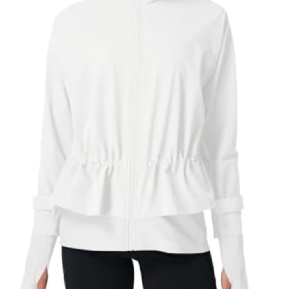 NWT women’s zip up workout / running jacket. White athletic XL